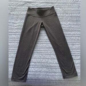 Lululemon black leggings women's size 4 23"